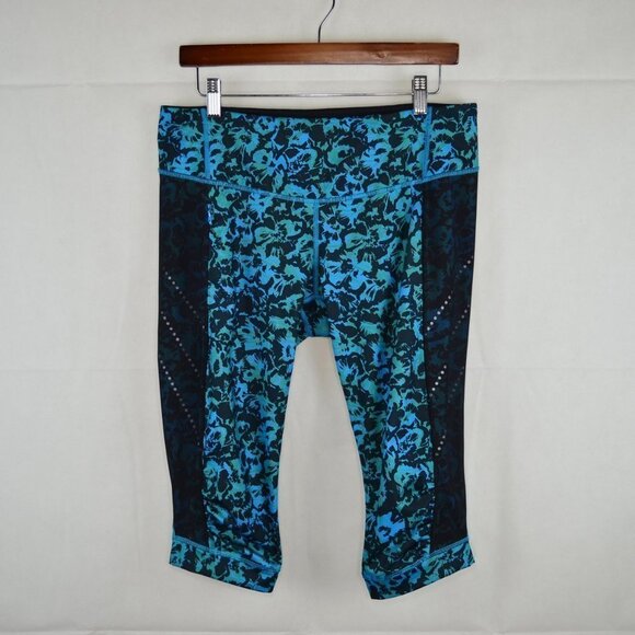 lululemon Stop At Nothing Crop Size 10 in Fleur Sombre Kayak Blue Dragonfly - Picture 2 of 4